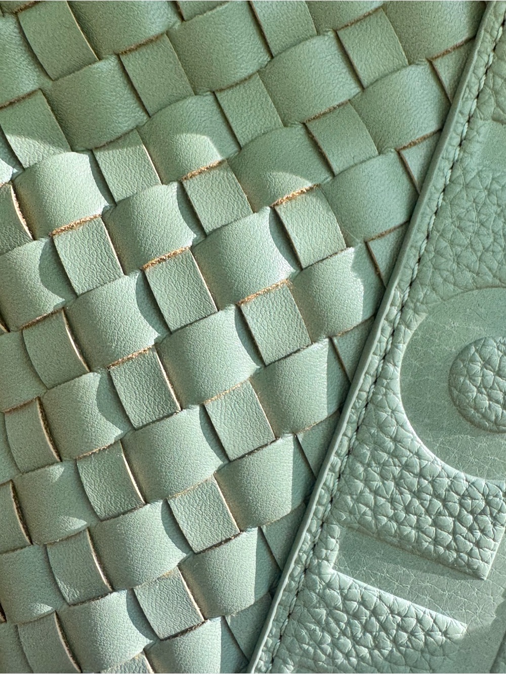 Ello Mint Woven Vegan Leather Tote Set | Wallet + Strap + Heart Charm | NWT - Picture 3 of 12